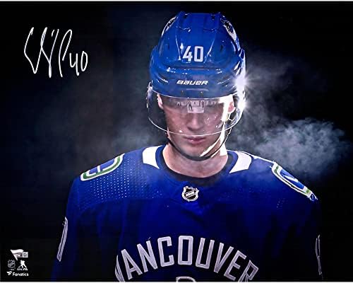 Elias Pettersson Vancouver Canucks Dedikált 16 x 20 Közeli Fénykép - Dedikált NHL-Fotók